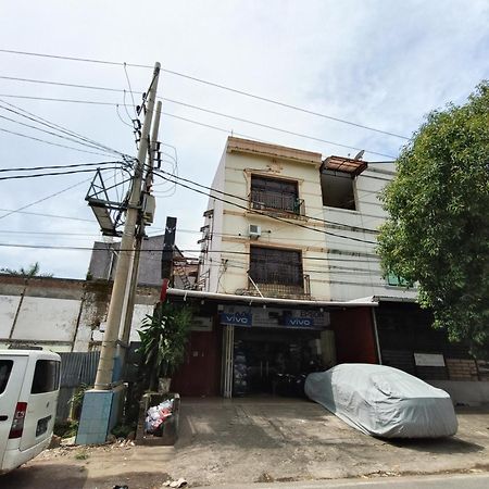 Bumi Merpati Residence Makassar Mitra Reddoorz Exterior photo